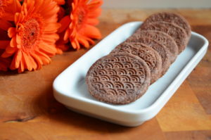 Lehké kakaovo-kokosové sušenky s banány (Light cocoa-coconut cookies with banana)